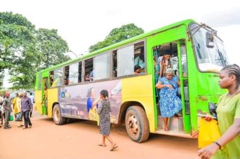 2.3m Edo residents benefit from Obaseki’s free bus scheme in 3 month