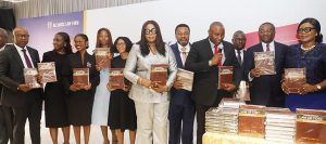 Unveiling of the publication by dignitaries